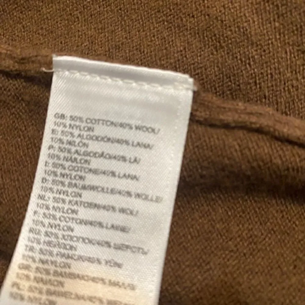 The North Face Brown 1/4 zip sweater, size L